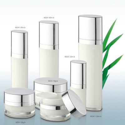 Un bon prix. Crème pour soins de la peau dans le milieu industriel en ligne