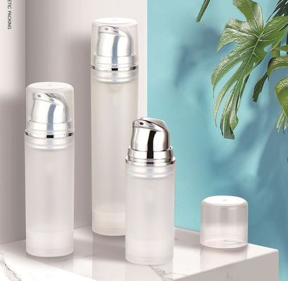 Un bon prix. Bouteille sans air de 20 ml, 30 ml et 50 ml en ligne
